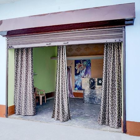 Spot On Celebration Hotel カーンプル エクステリア 写真